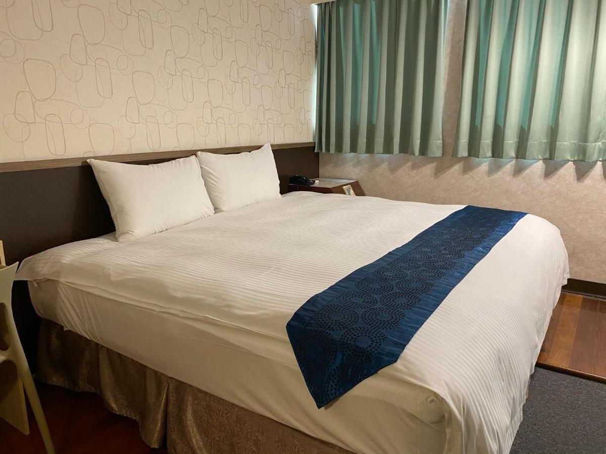 Gene Long Haiy Att Hotel Chiayi City Exterior photo